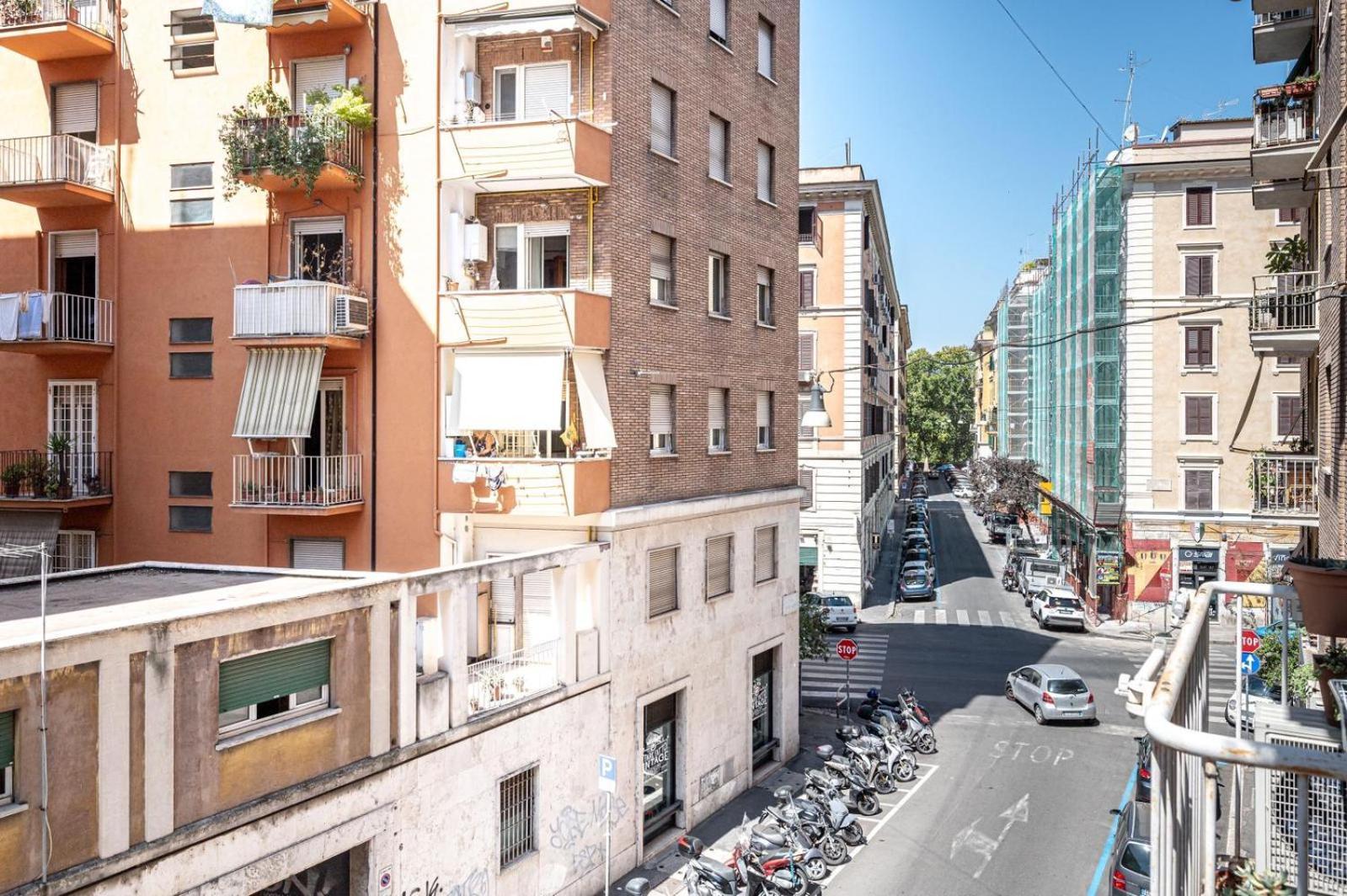 Apartamento King Size Wifi Air Conditioning Tv50 10min Colosseo-trastevere