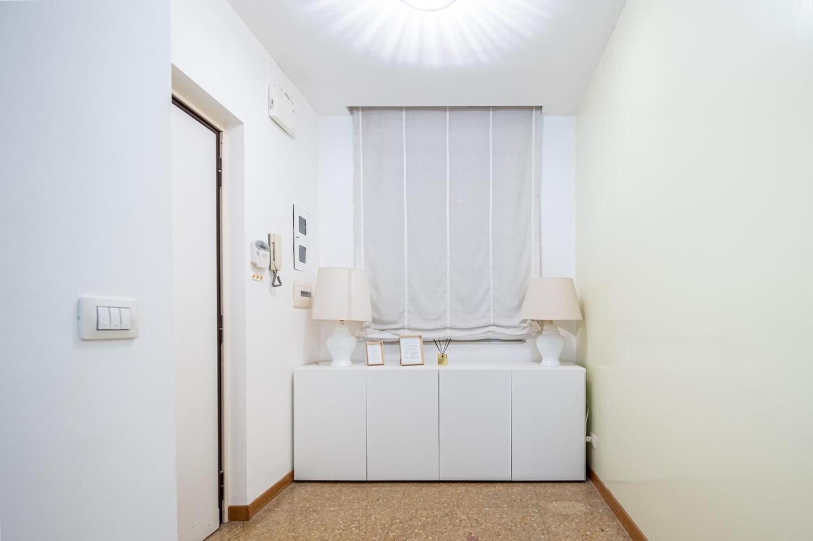 King Size Wifi Air Conditioning Tv50 10min Colosseo-trastevere Apartamento Roma